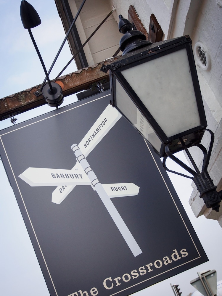 cross roads hotel by greene king inns