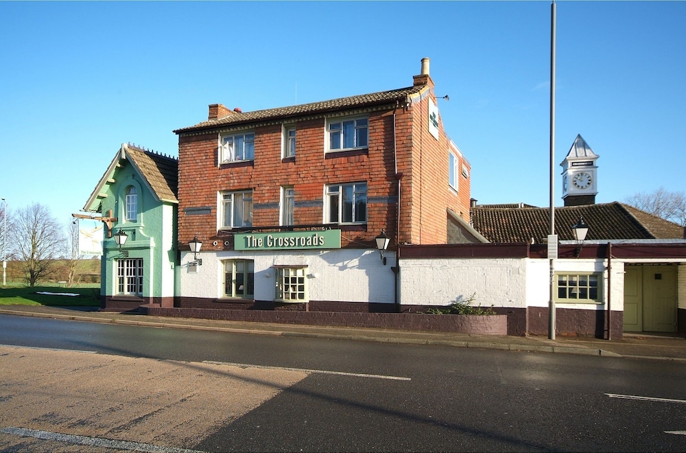 cross roads hotel by greene king inns