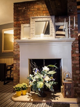 cross roads hotel by greene king inns