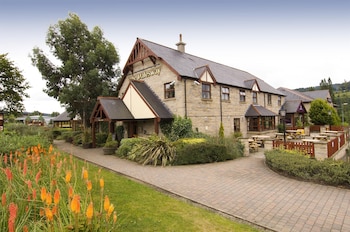 premier inn bradford north bingley