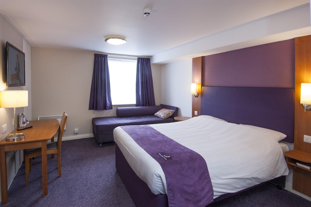 premier inn bradford north bingley