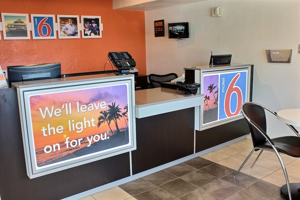 motel 6 coalinga ca east