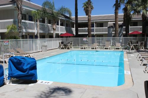 motel 6 coalinga ca east