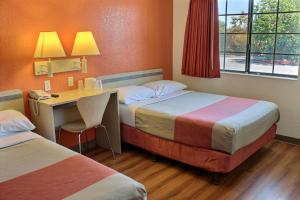 motel 6 coalinga ca east