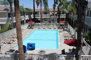 motel 6 coalinga ca east