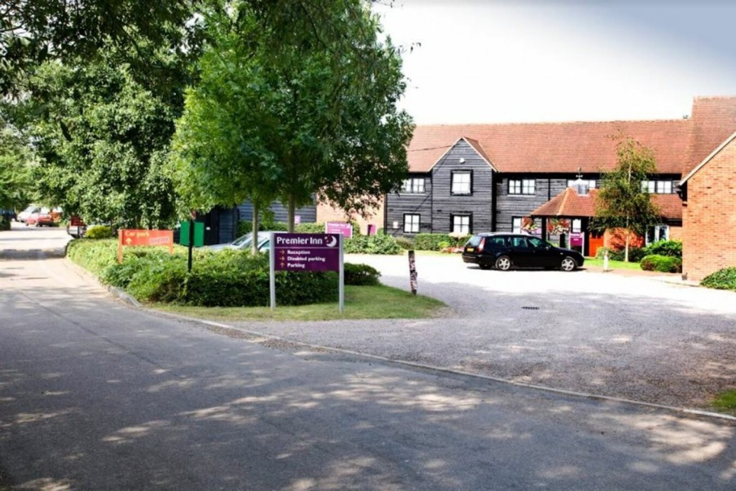 premier inn st albans bricket wood