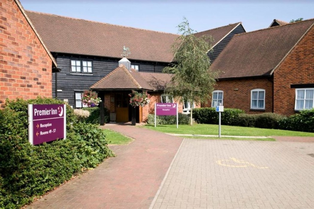 premier inn st albans bricket wood