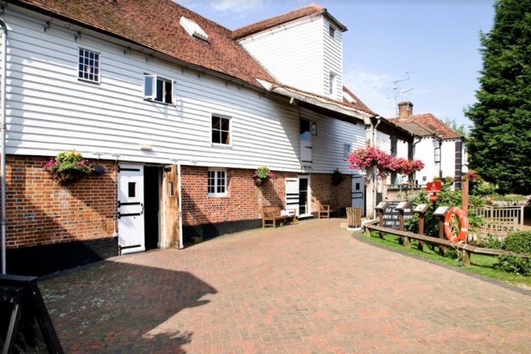 premier inn st albans bricket wood