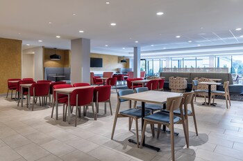 home2 suites by hilton east haven new haven