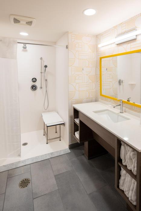 home2 suites by hilton east haven new haven