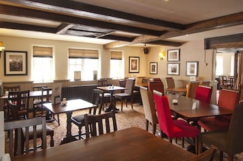 premier inn manchester handforth