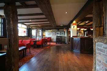 premier inn manchester handforth