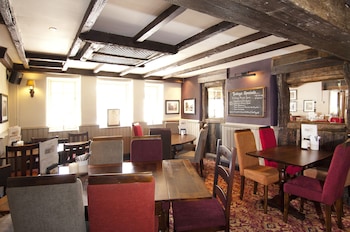 premier inn manchester handforth
