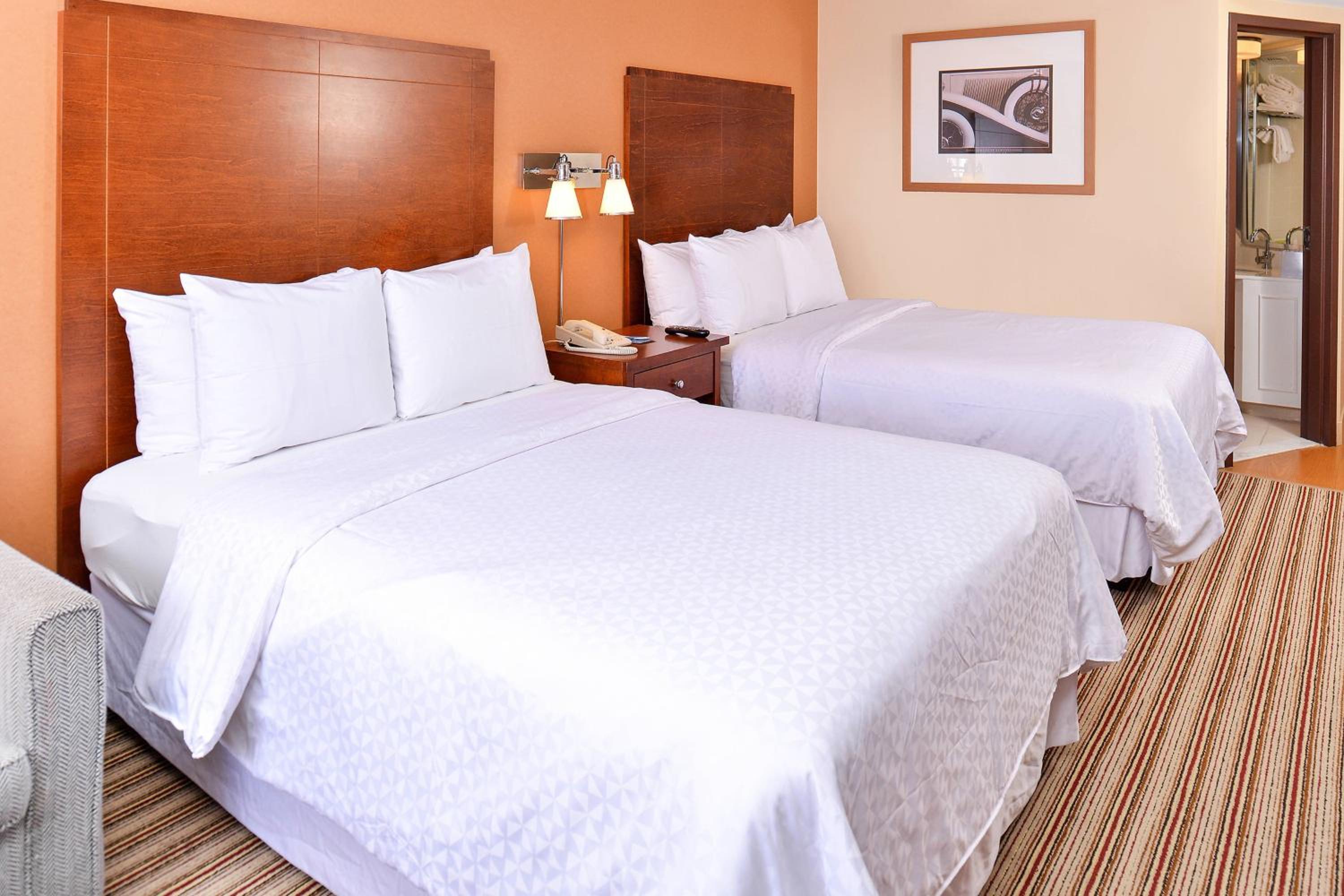 radisson hotel detroit metro airport