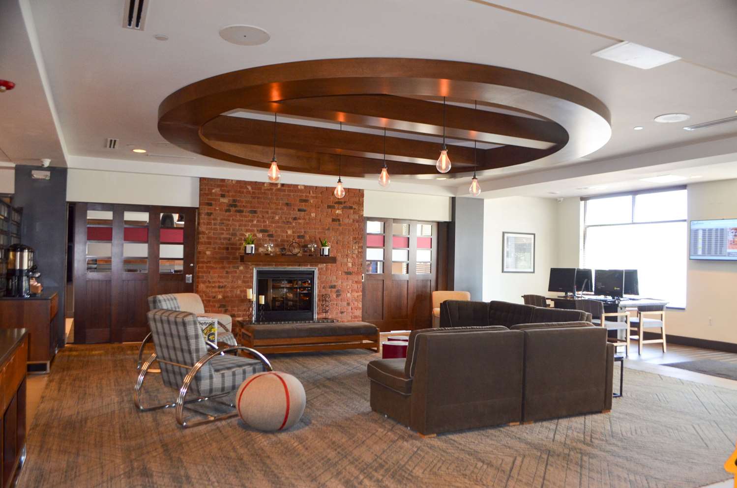 radisson hotel detroit metro airport
