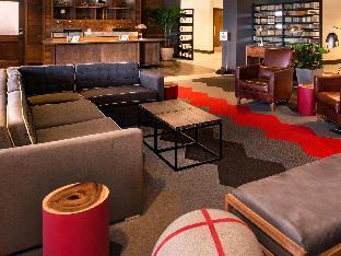 radisson hotel detroit metro airport