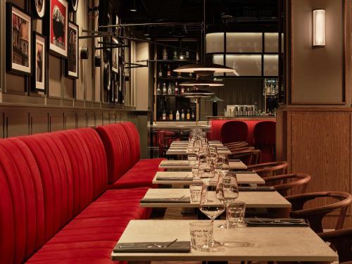 radisson red hotel and apartments krakow