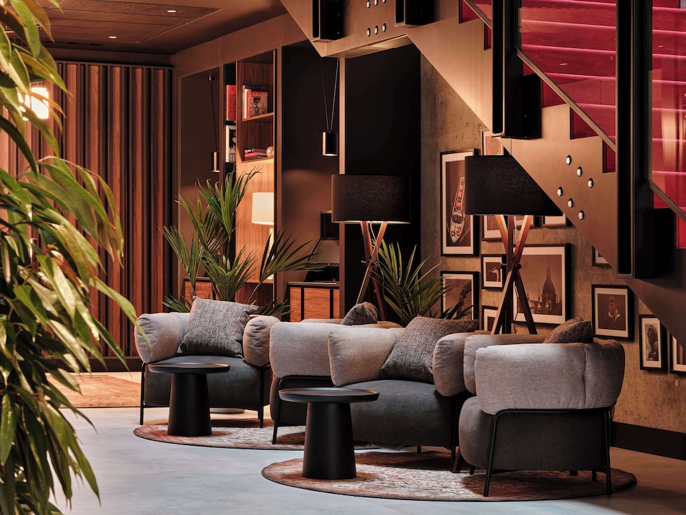 radisson red hotel and apartments krakow