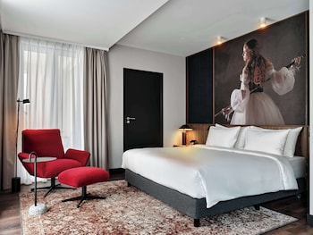 radisson red hotel and apartments krakow