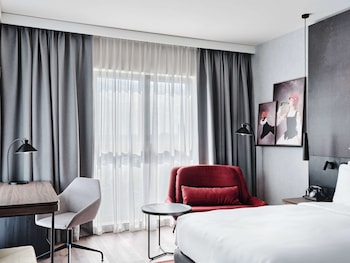 radisson red hotel and apartments krakow