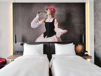 radisson red hotel and apartments krakow