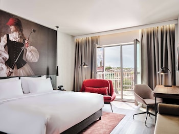 radisson red hotel and apartments krakow