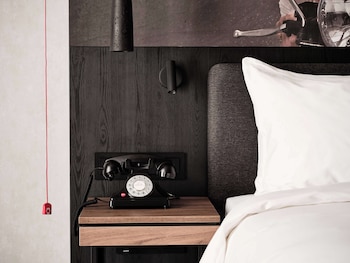 radisson red hotel and apartments krakow