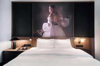 radisson red hotel and apartments krakow