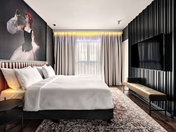 radisson red hotel and apartments krakow