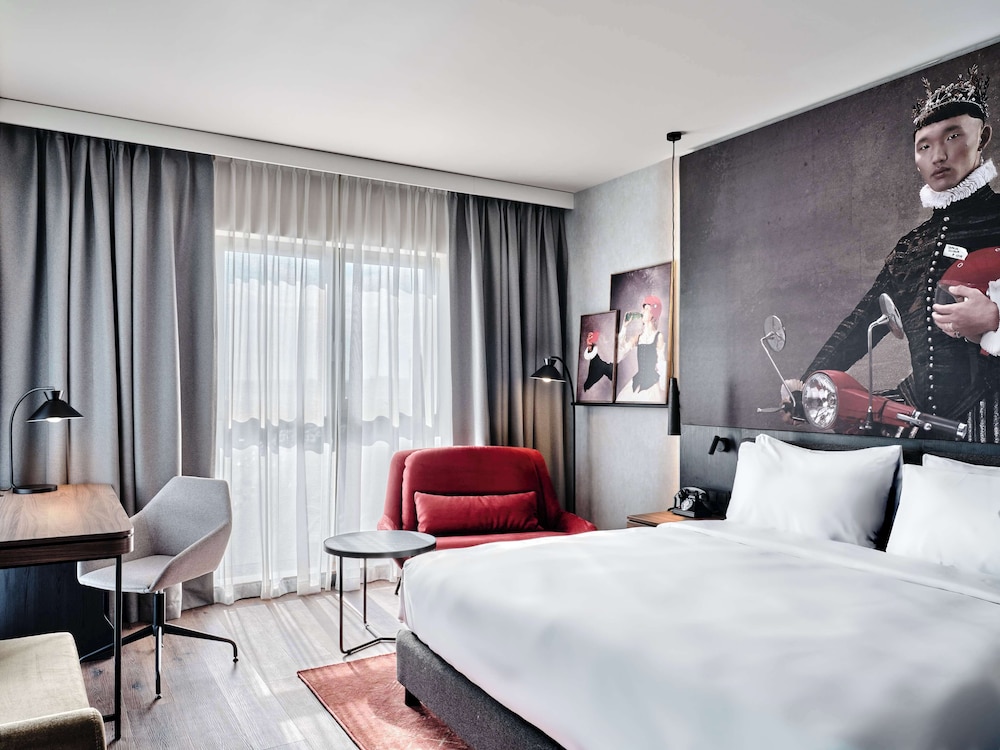 radisson red hotel and apartments krakow