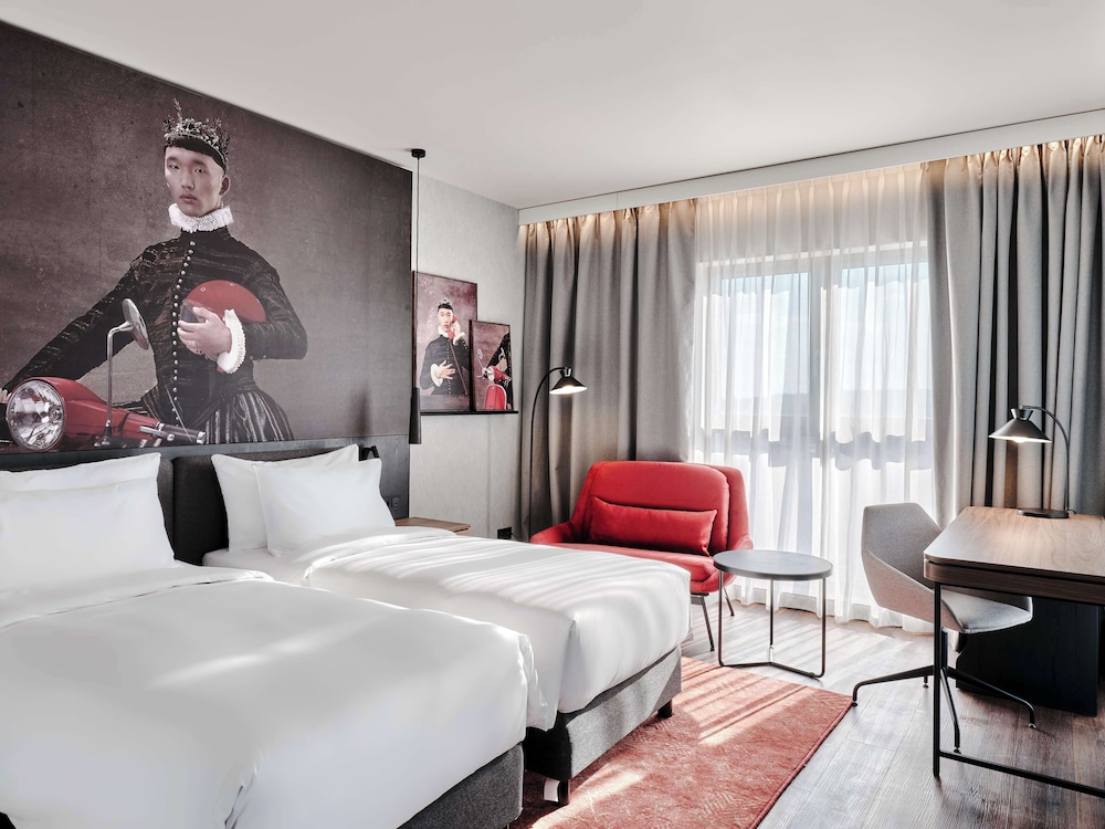 radisson red hotel and apartments krakow