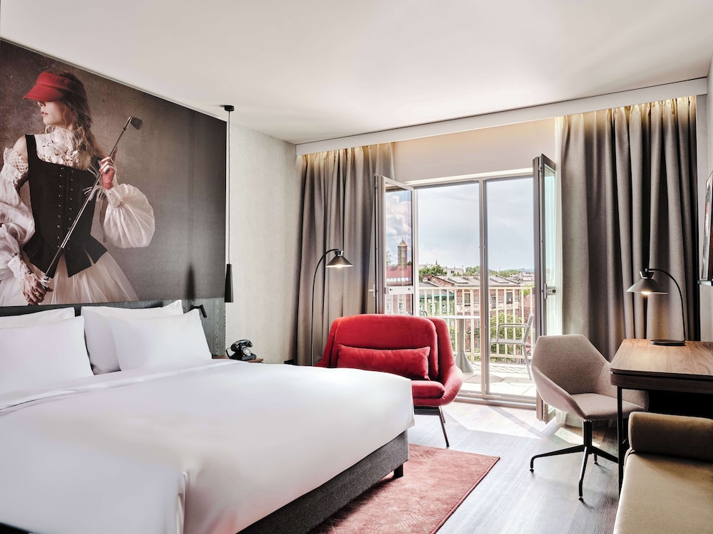 radisson red hotel and apartments krakow