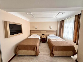 gold hotel
