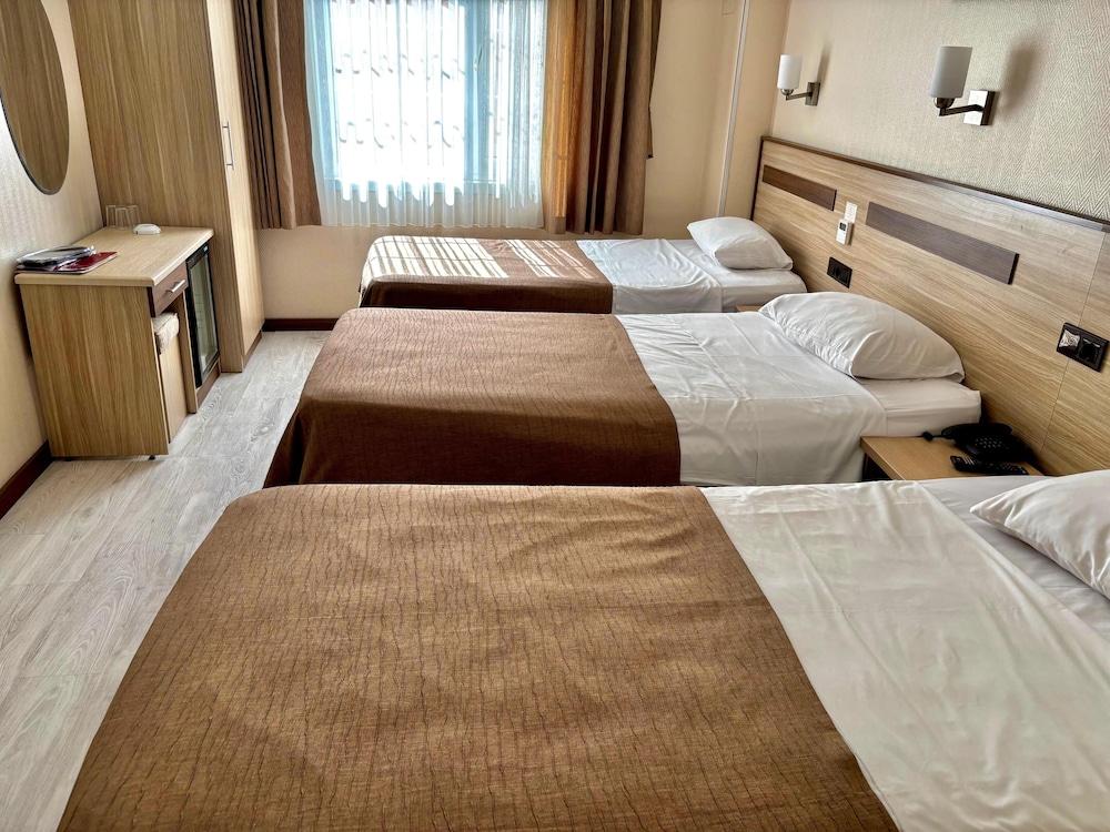gold hotel