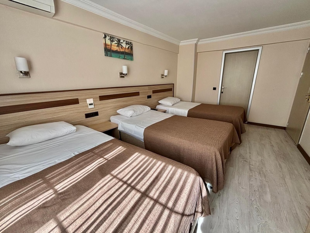 gold hotel