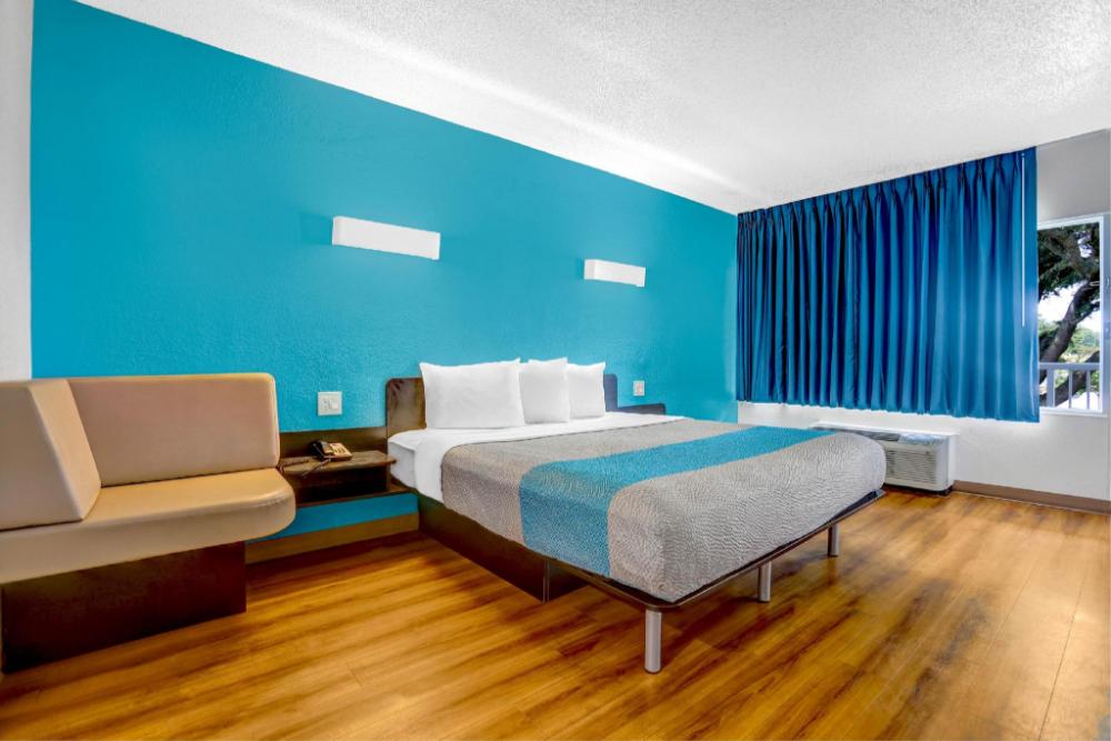 motel 6 jacksonville nc