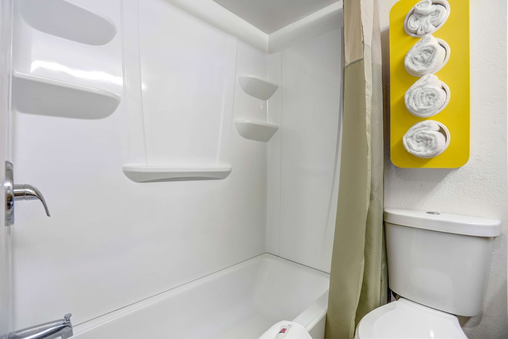 motel 6 jacksonville nc