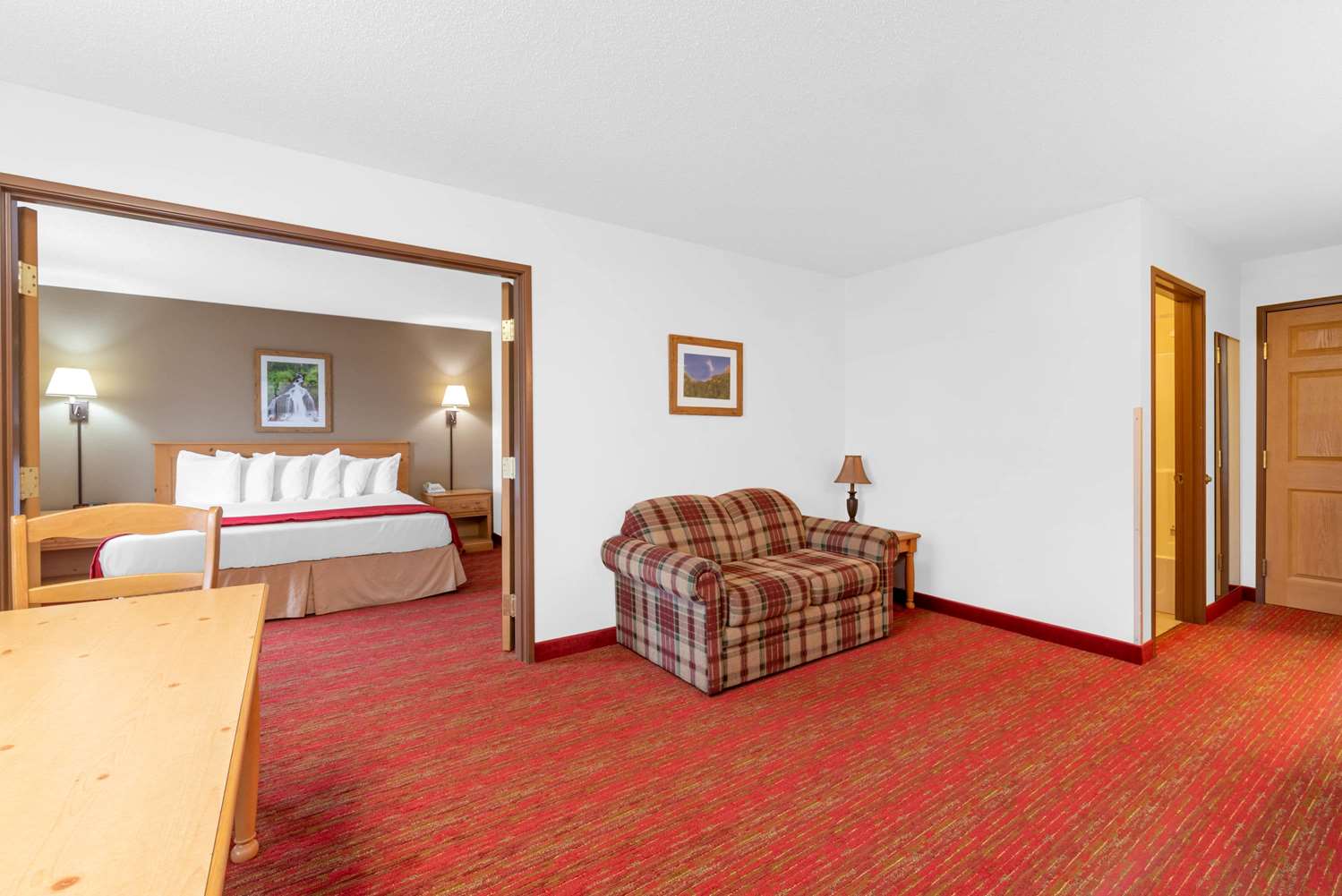 summerset hotel and suites