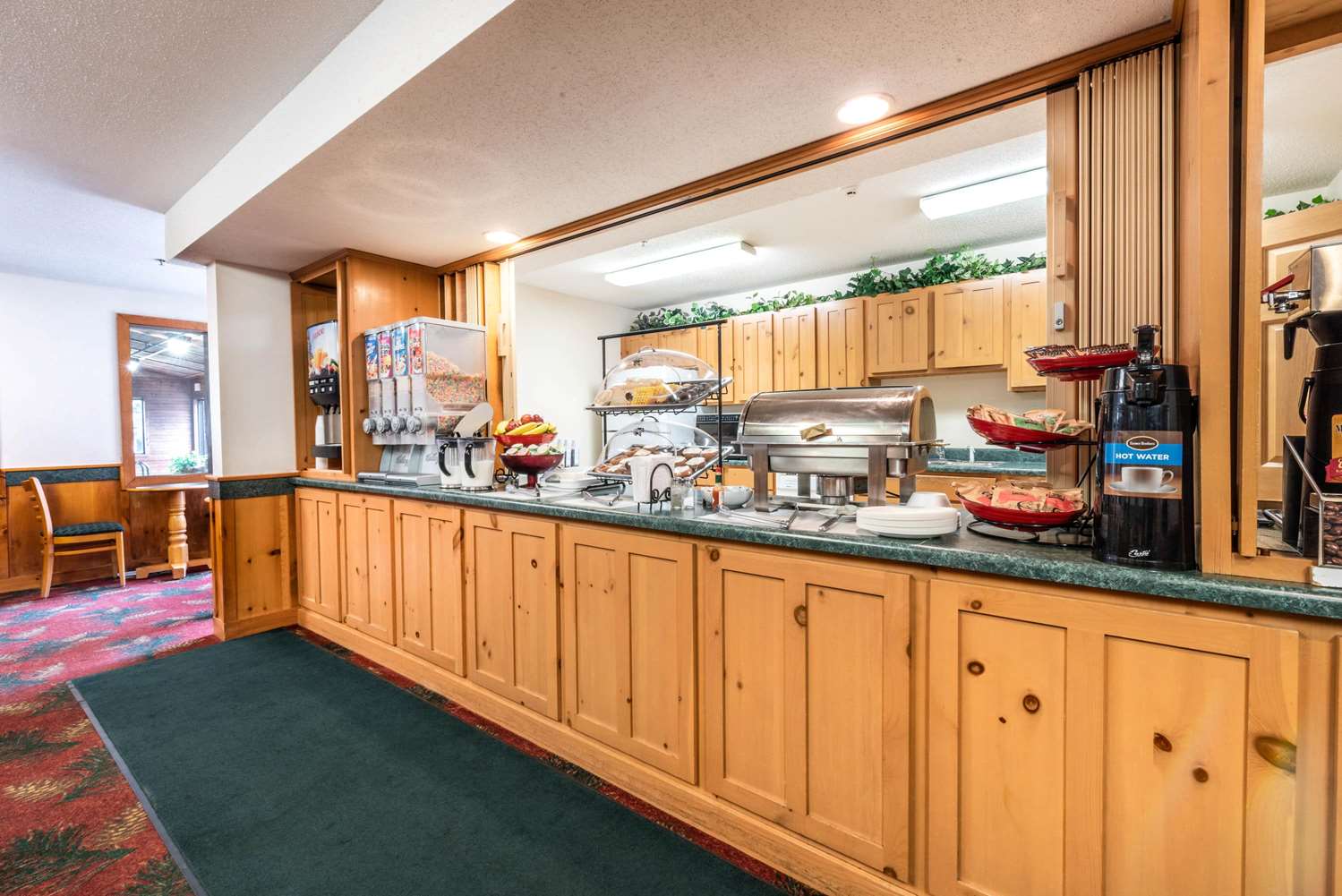 summerset hotel and suites