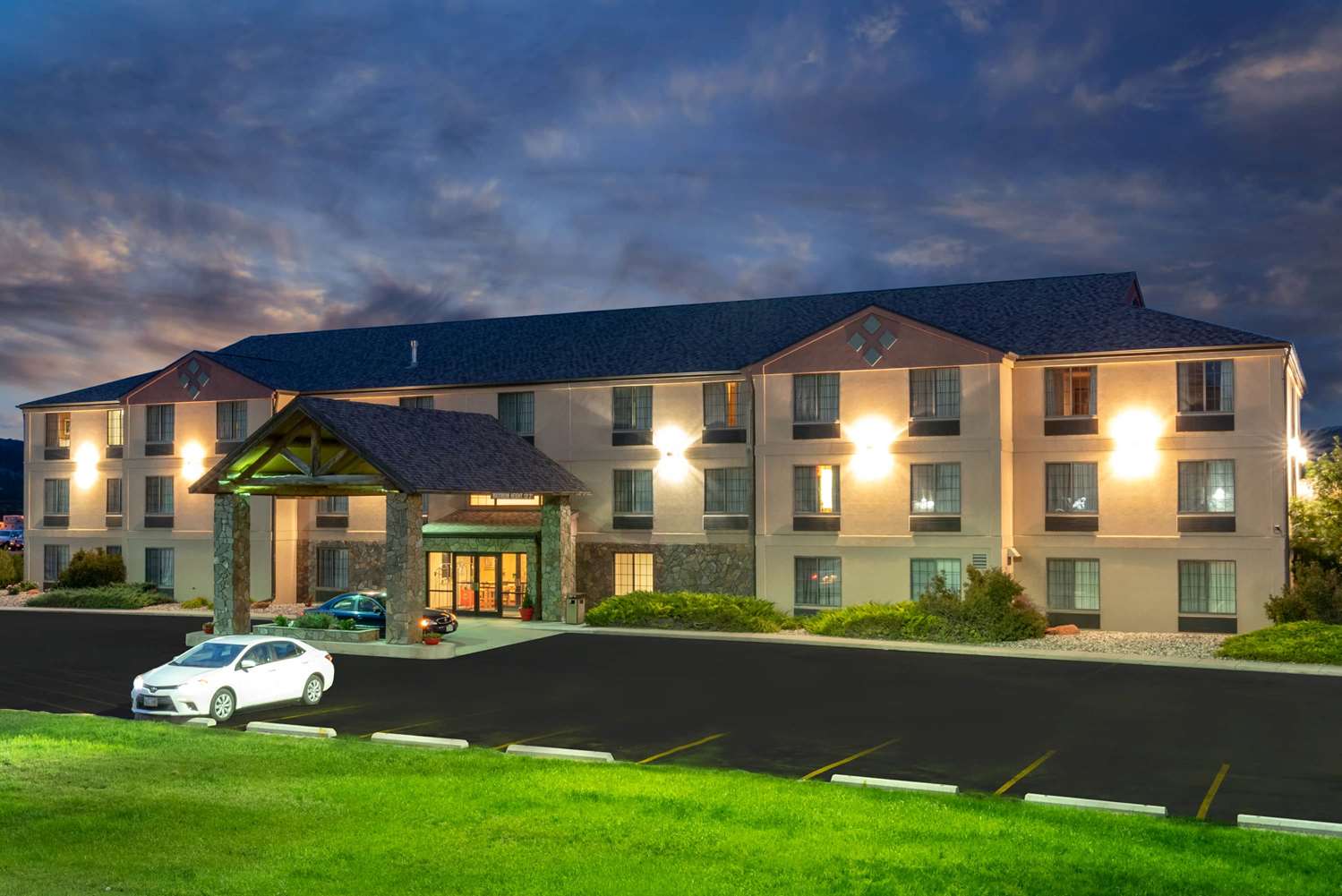 summerset hotel and suites