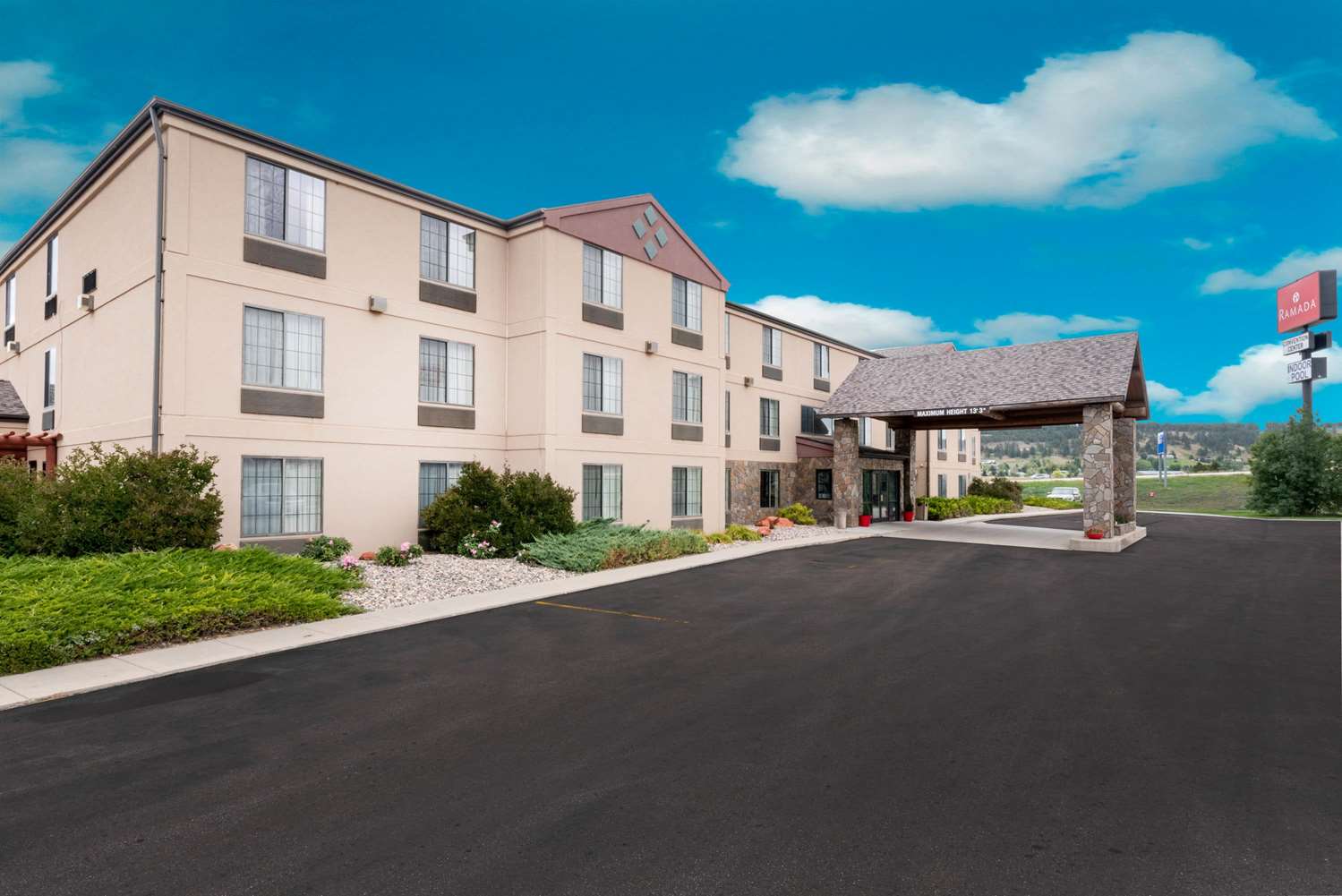 summerset hotel and suites