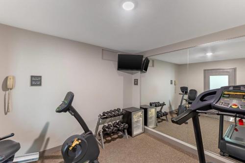 summerset hotel and suites