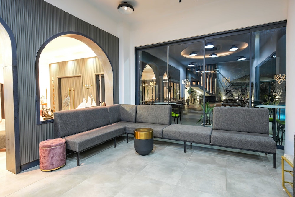 ramitos boutique hotel