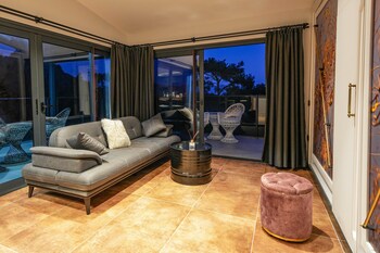 ramitos boutique hotel