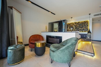 ramitos boutique hotel