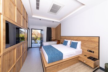 ramitos boutique hotel