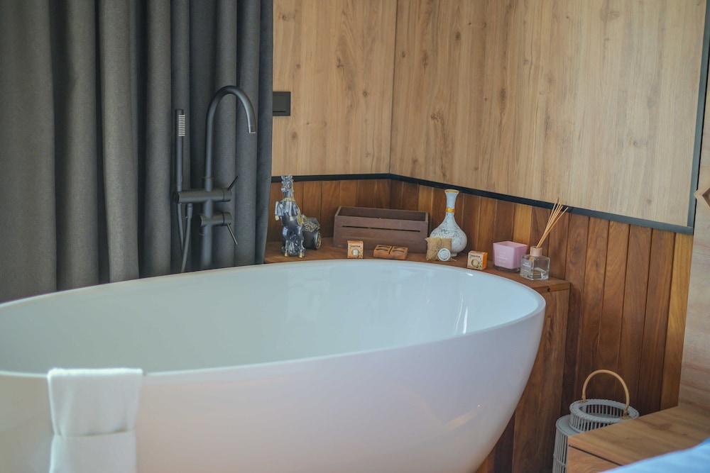 ramitos boutique hotel