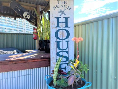 boardrider backpacker and budget motel