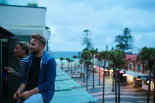 boardrider backpacker and budget motel