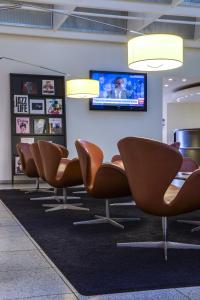 the huxley copenhagen bw premier collection